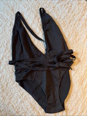 La SENZA Black One-Piece with Pink Logo Tag